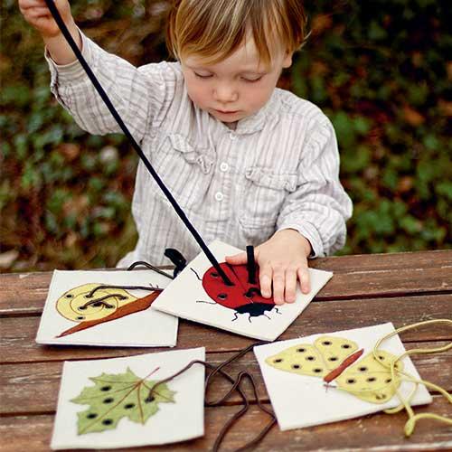 Pédagogie Montessori : Entre autonomie et sensorialité Pédagogie Montessori : Entre autonomie et sensorialité