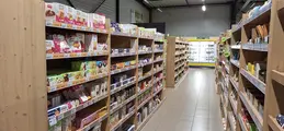 242-biocoop-valserine-bio-epicerie-sucre-biscuit-local-equitable-2.webp